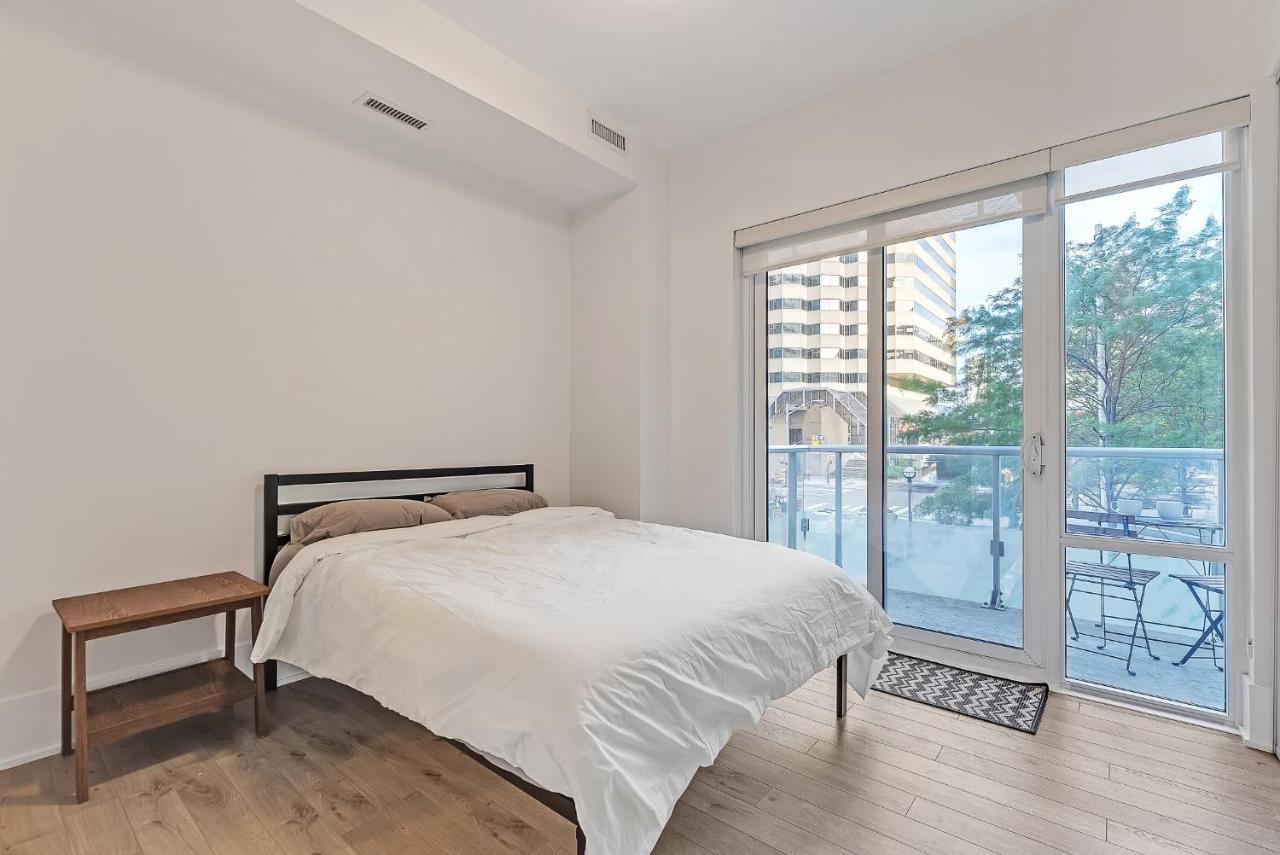 2Br 2Bth Apt-Rogers Center-Cn Tower-Free Parking Apartman Toronto Kültér fotó